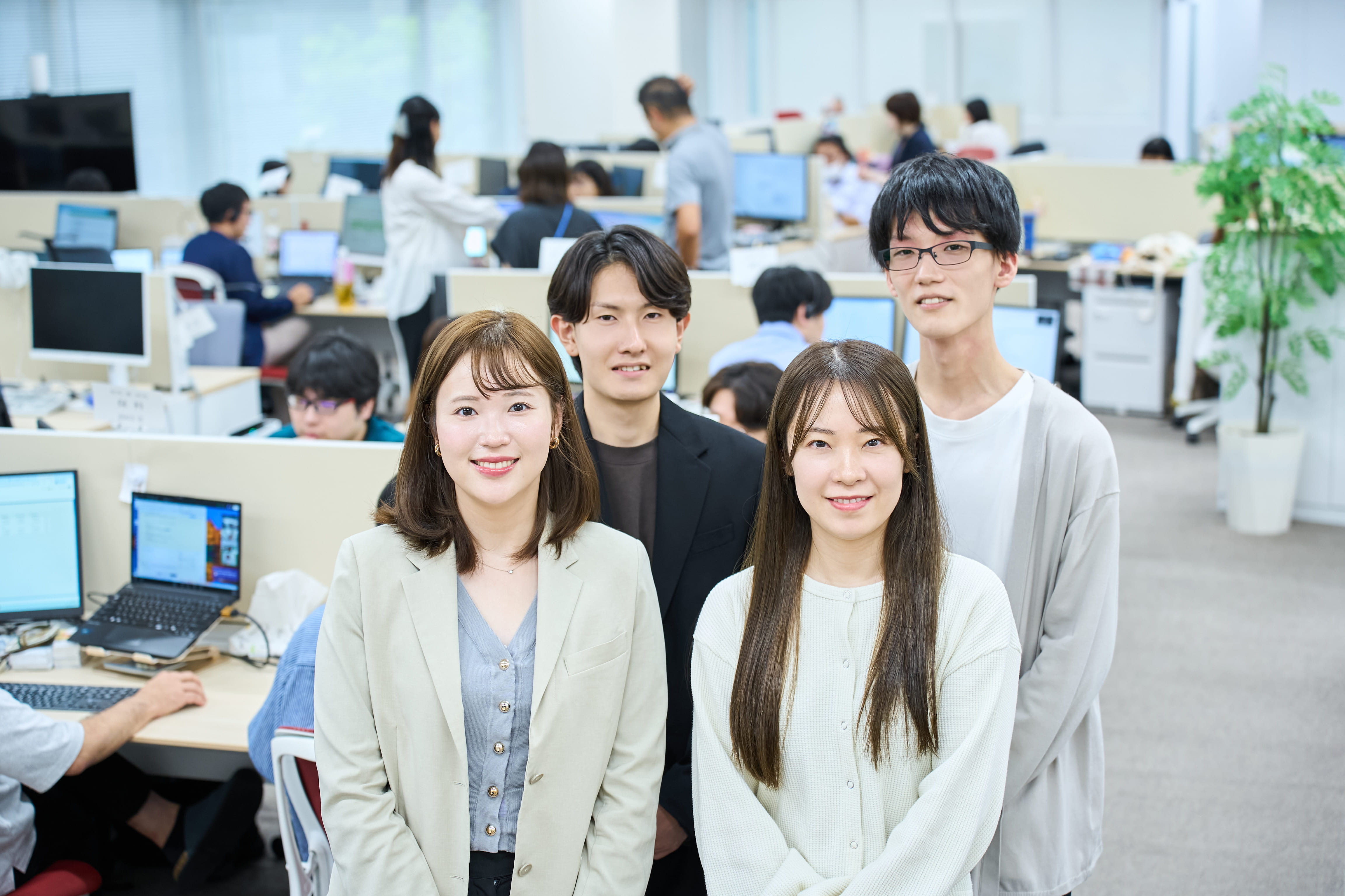 採用情報
